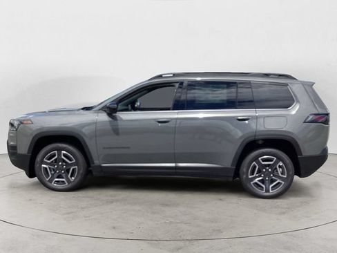 New 2026 Jeep Cherokee Laredo AWD/4WD image 2