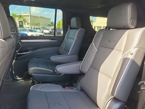 Used 2025 Cadillac Escalade ESV Premium Luxury w/ LPO, Floor Liner Package image 15