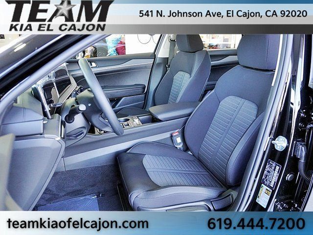 New 2026 Kia K5 LXS FWD image 17