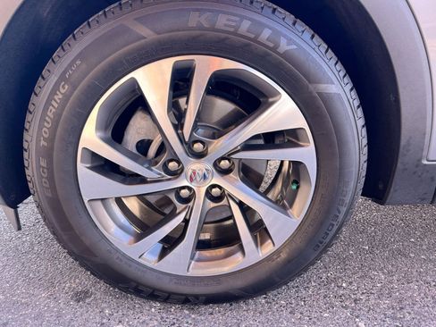 Used 2022 Buick Envision Essence w/ Safety Package image 12