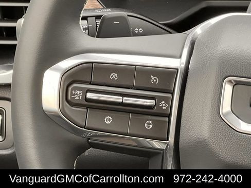 New 2026 GMC Acadia Denali Ultimate w/ LPO, Floor Liner Package AWD/4WD image 10
