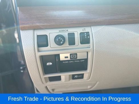 Used 2014 Subaru Outback 2.5i Limited w/ Moonroof Package AWD/4WD image 16