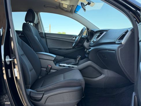 Used 2017 Hyundai Tucson Sport AWD/4WD image 11
