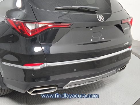 Certified 2025 Acura MDX SH-AWD w/ Technology Package image 8
