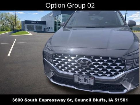 Used 2022 Hyundai Santa Fe SEL w/ Convenience + Premium Package AWD/4WD image 2