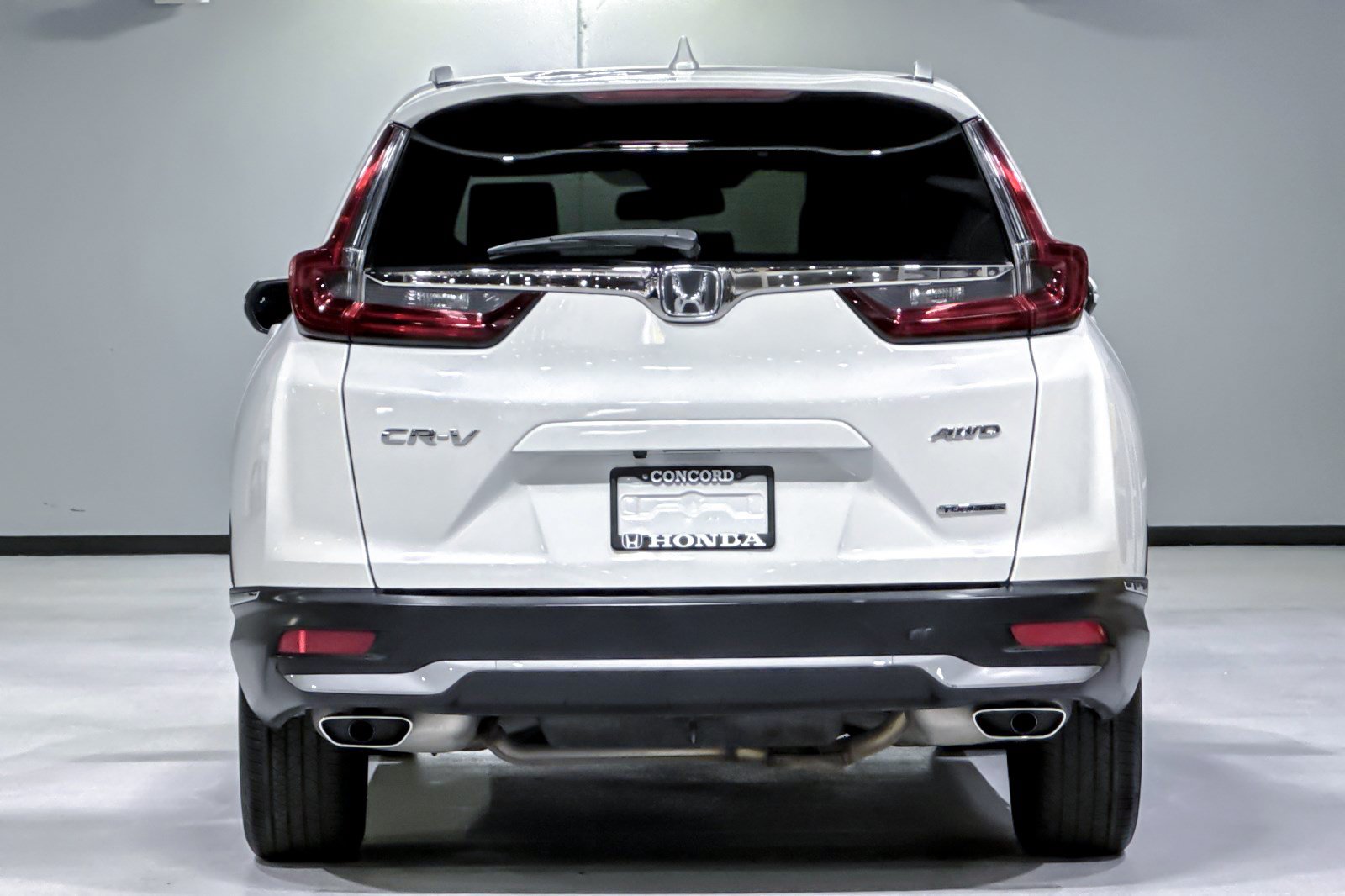 Used 2020 Honda CR-V Touring image 10