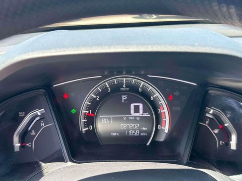 Used 2018 Honda Civic LX image 23
