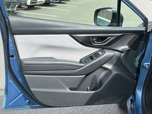 Used 2021 Subaru Crosstrek 2.0i Premium w/ Moonroof Package AWD/4WD image 9