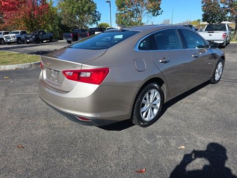 Used 2024 Chevrolet Malibu LT image 5