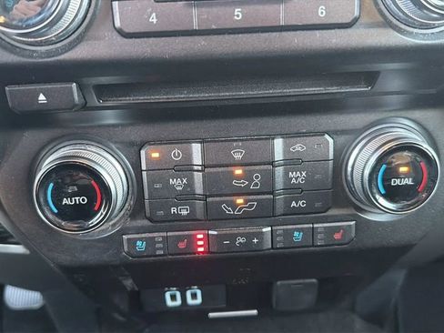 Used 2018 Ford F150 Lariat w/ Equipment Group 501A Mid image 16