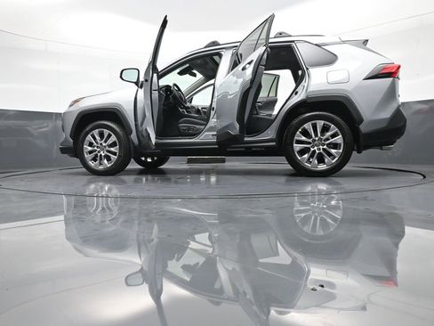 Certified 2025 Toyota RAV4 XLE Premium image 49