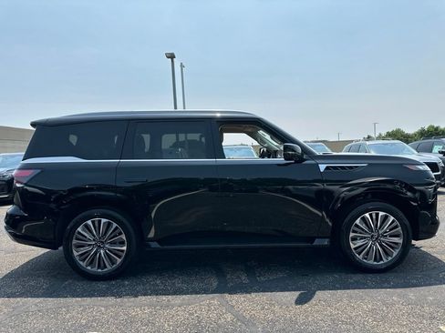 New 2027 INFINITI QX80 Luxe AWD/4WD image 6