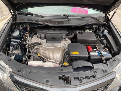 Used 2013 Toyota Camry SE image 42