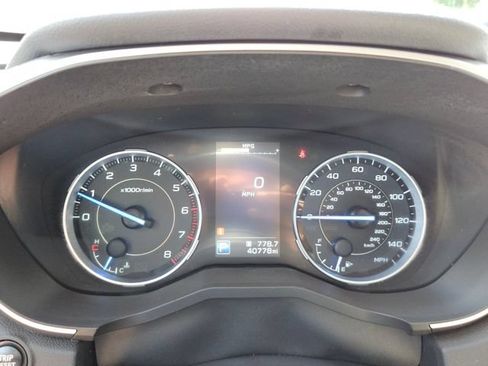 Used 2022 Subaru Ascent Limited w/ Technology Package AWD/4WD image 26