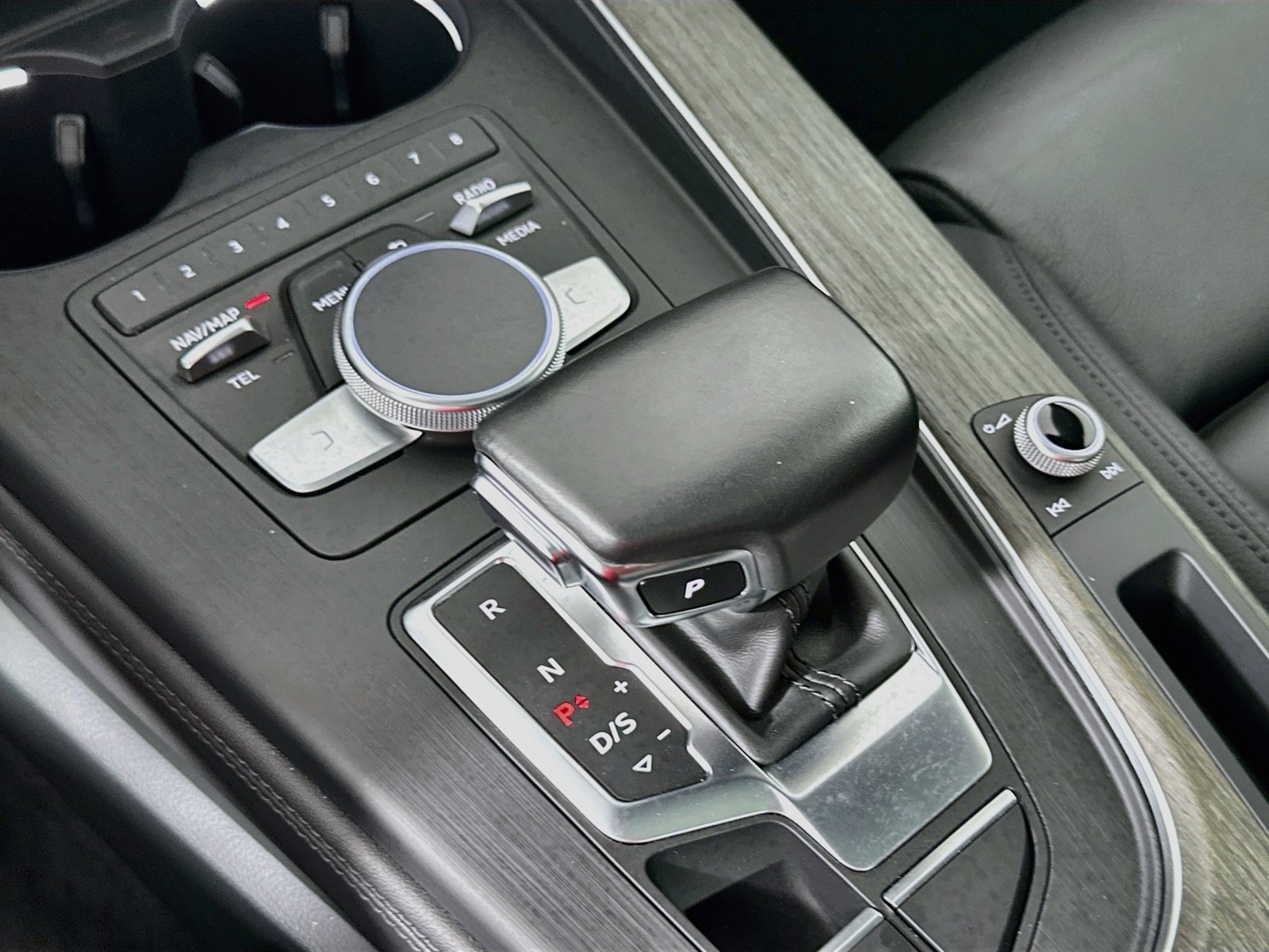 Used 2019 Audi A5 2.0T Premium Plus w/ Premium Plus AWD/4WD image 17