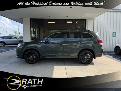 Used 2022 Subaru Forester Limited AWD/4WD image 6