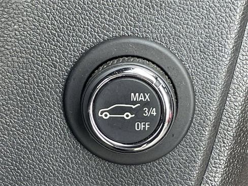 Used 2022 Chevrolet Blazer RS w/ Enhanced Convenience Package image 21