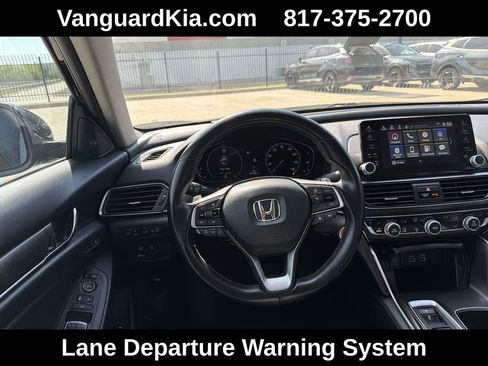 Used 2021 Honda Accord Touring image 13