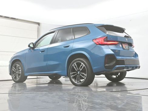 Used 2023 BMW X1 xDrive28i w/ M Sport Package AWD/4WD image 38