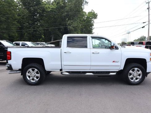Used 2018 Chevrolet Silverado 2500 LTZ w/ Duramax Plus Package AWD/4WD image 4