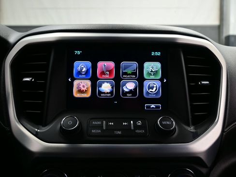 Used 2017 GMC Acadia SLT FWD image 20