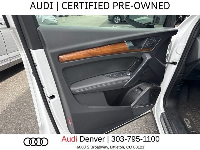 Used 2024 Audi Q5 e Premium Plus w/ Premium Plus Package AWD/4WD image 11