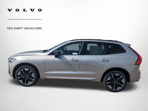 New 2026 Volvo XC60 B5 Plus w/ Protection Package Premier image 7