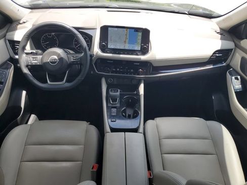 Used 2023 Nissan Rogue SL w/ SL Premium Package FWD image 3