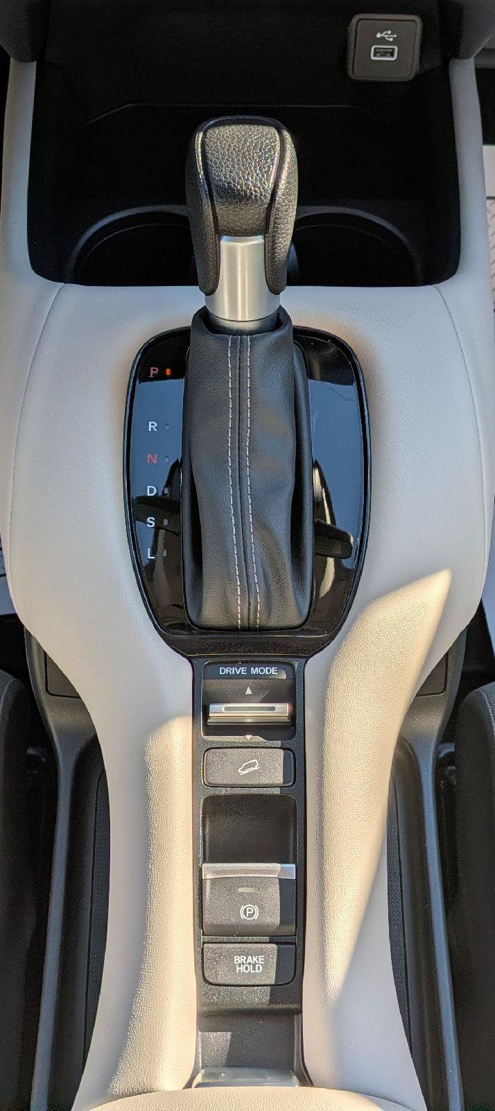 Certified 2024 Honda HR-V LX image 19