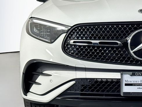 New 2026 Mercedes-Benz GLC 300 image 13