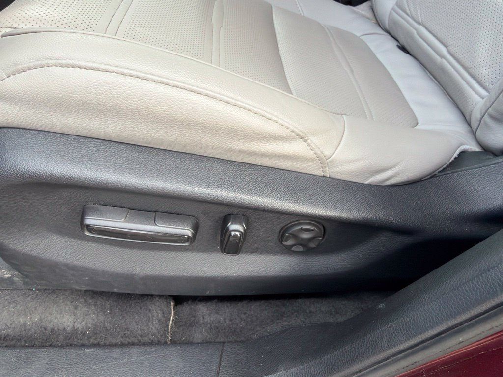 Used 2017 Honda CR-V EX-L image 20