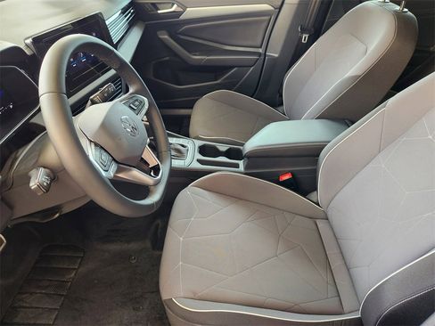 New 2026 Volkswagen Jetta Sport image 9