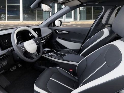 New 2025 Kia EV6 GT-Line image 17