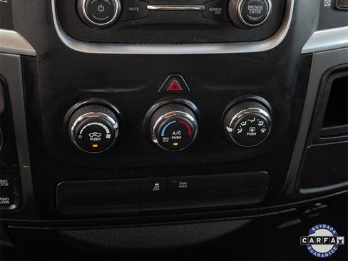 Used 2021 RAM 1500 Classic SLT image 18