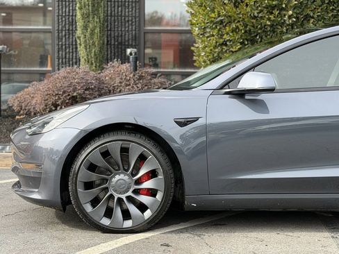 Used 2021 Tesla Model 3 Performance image 10