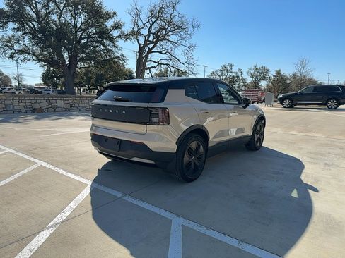 New 2026 Volvo EX30 Cross Country Ultra w/ Protection Package Premier AWD/4WD image 6