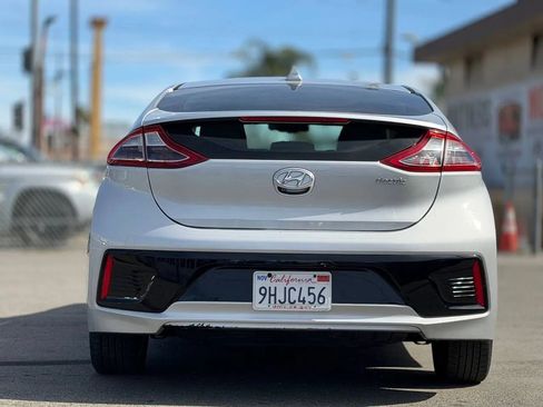 Used 2019 Hyundai Ioniq Electric image 13