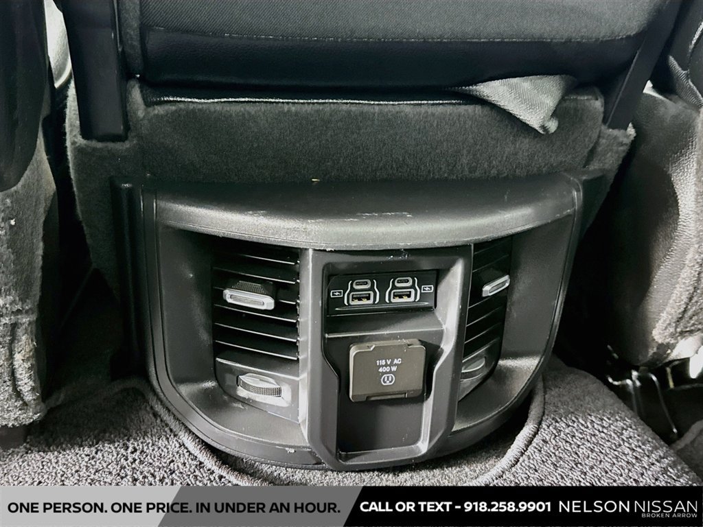 Used 2024 RAM 3500 Laramie w/ Towing Technology Group AWD/4WD image 25