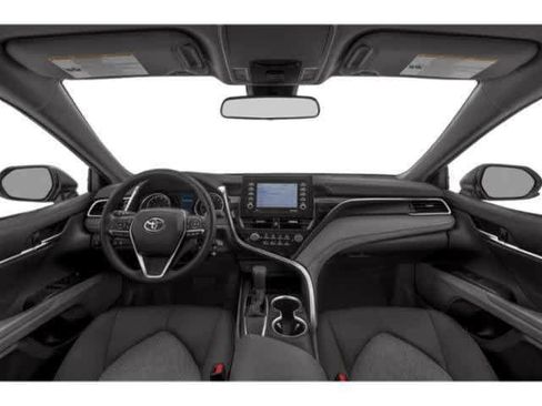 Used 2021 Toyota Camry LE w/ Cold Weather Package FWD image 4