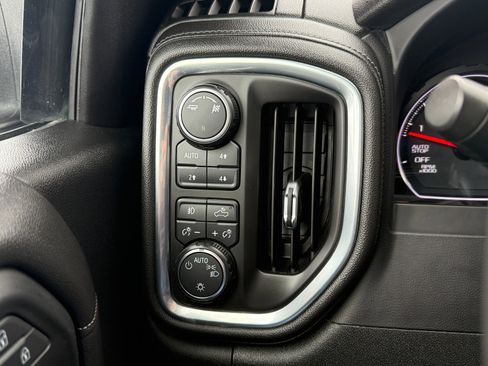 Used 2019 Chevrolet Silverado 1500 LT Trail Boss image 29