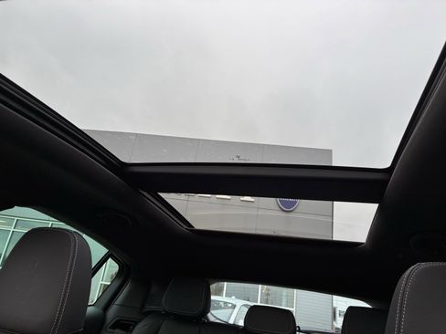 New 2025 Maserati Grecale Modena image 28