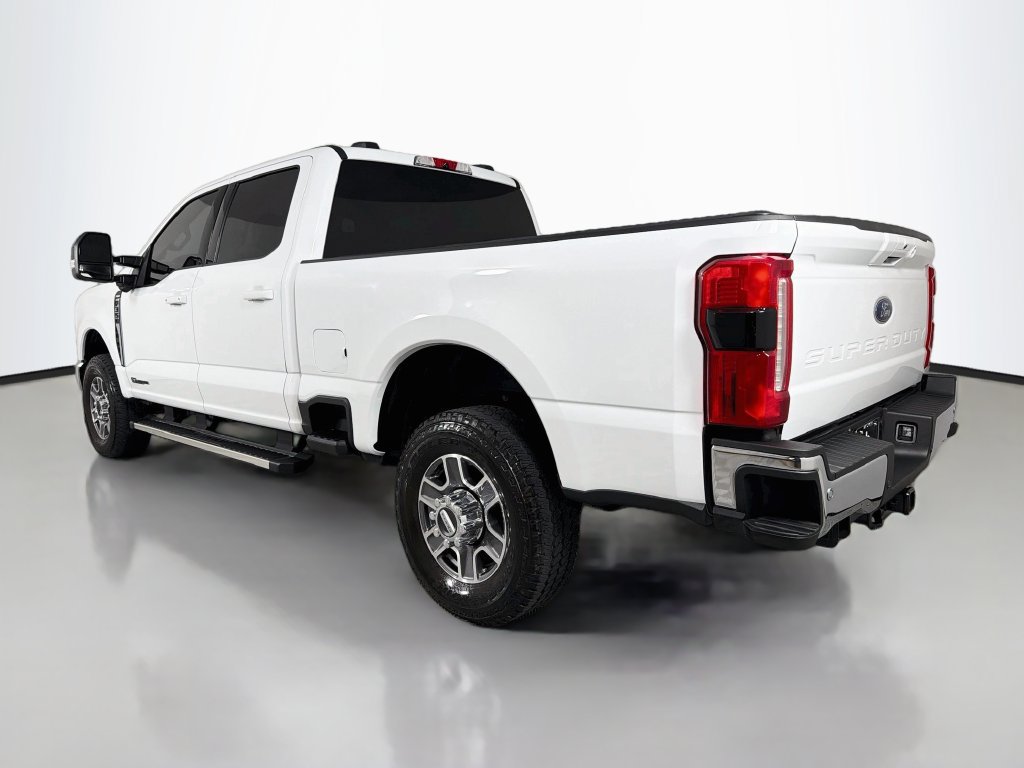 Used 2025 Ford F350 Lariat AWD/4WD image 7