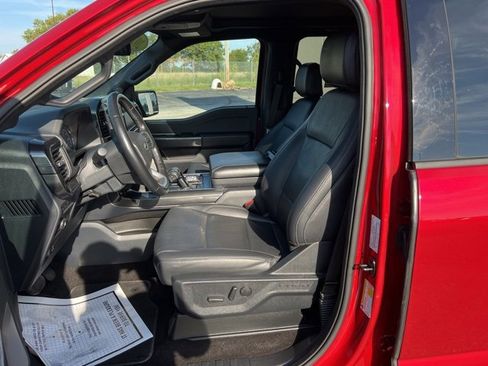 Used 2022 Ford F150 XLT w/ Equipment Group 302A High image 11