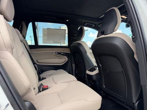 New 2026 Volvo XC90 B6 Plus w/ Protection Package Premier AWD/4WD image 4