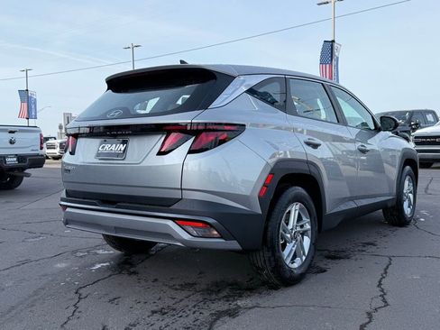 New 2026 Hyundai Tucson SE FWD image 8