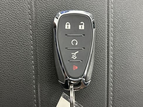 Used 2023 Chevrolet Traverse LT w/ Midnight/Sport Edition AWD/4WD image 10