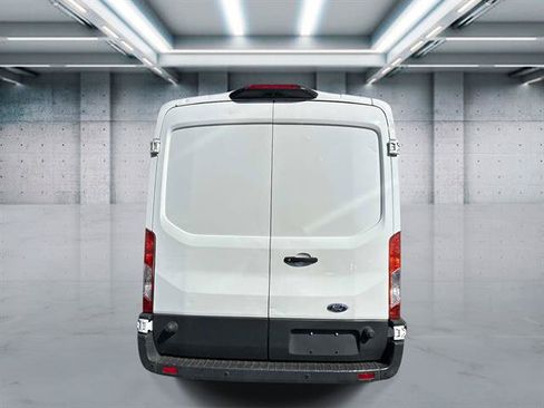 Used 2018 Ford Transit 250 148 Medium Roof RWD image 5