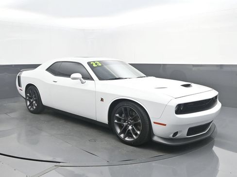 Used 2023 Dodge Challenger R/T Scat Pack w/ Plus Package RWD image 9