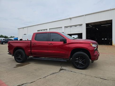 Used 2025 Chevrolet Silverado 1500 RST RWD image 4