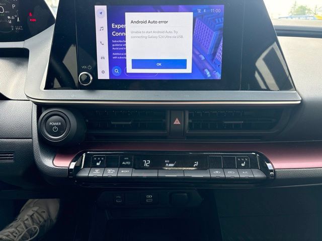 Used 2024 Toyota Prius Prime FWD image 17